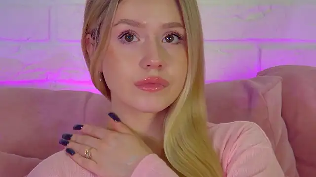 MilanaBalmain online show from January 2026 04:28:02 AM