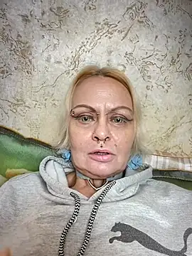 Gardener of Illusions online show from June 2026 04:01:01 PM