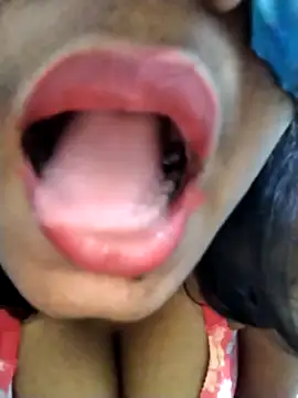 Zaraangle online show from February 2026 07:04:01 PM