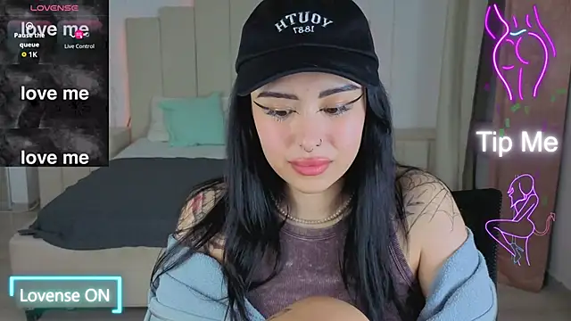 baby  kim online show from December 2025 02:57:02 PM