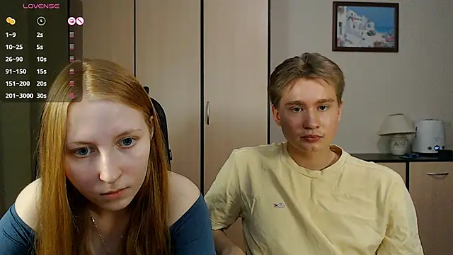 Snapshot of AliceStoneJhonyStone chatting on February 2025 06:27:02 PM AliceStoneJhonyStone online show from February 2025 06:27:02 PM