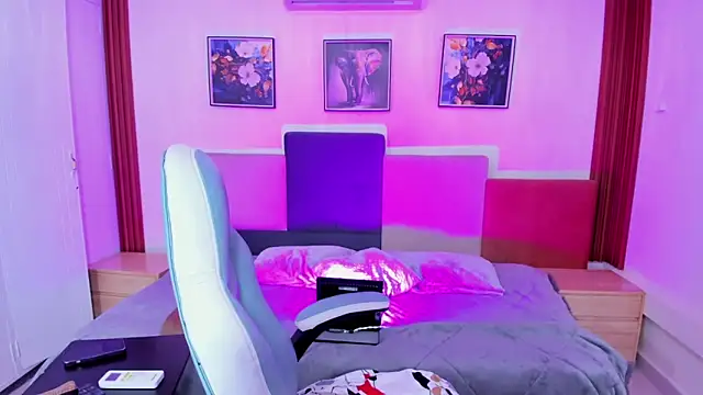 estrella bigboobs14 online show from December 2025 10:43:01 AM