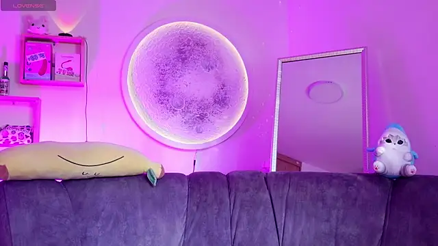 cherrybom969 online show from April 2026 09:39:33 PM