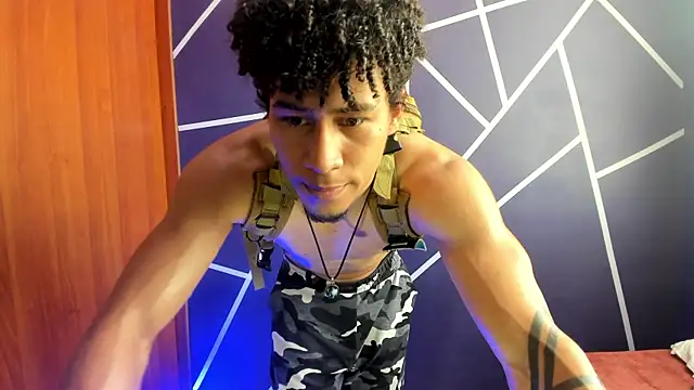 Pendragon1224 online show from December 2024 02:41:02 PM