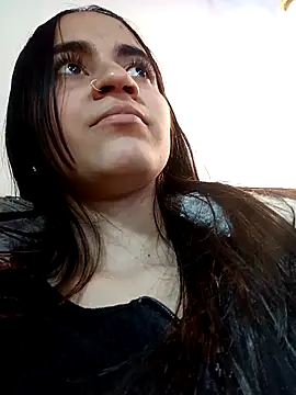 Mia Fischer online show from October 2025 07:22:02 PM