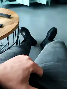 cricrimsBarcelona online show from December 2024 07:25:01 AM