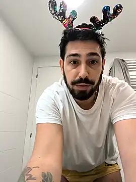 cricrimsBarcelona online show from December 2024 05:01:02 PM