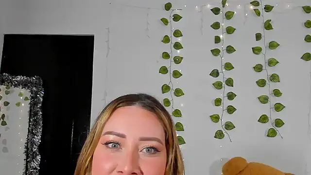 JanneKim online show from March 2026 02:23:02 PM