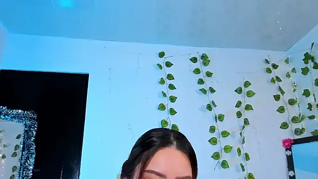 JanneKim online show from June 2026 02:21:01 PM