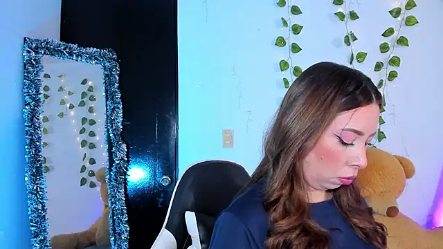 JanneKim online show from July 2026 12:55:01 PM