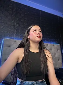 Paloma  LS online show from November 2025 05:02:01 PM