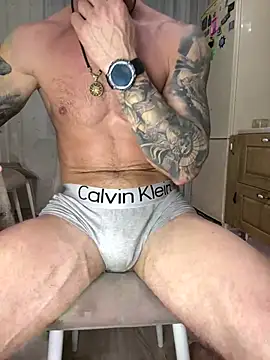 Snapshot of AlexGWoW chatting on February 2025 04:26:01 PM AlexGWoW online show from February 2025 04:26:01 PM