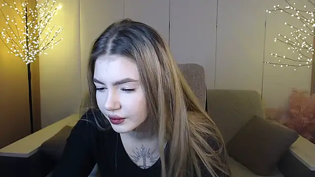 Snapshot of Ritaneer chatting on January 2025 09:03:01 AM Ritaneer online show from January 2025 09:03:01 AM