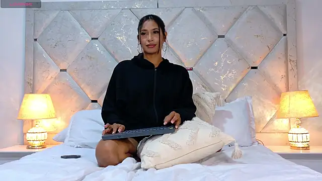 Anna risse online show from February 2025 12:32:01 AM