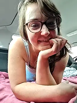 Snapshot of stunning_Rosi chatting on December 2024 12:27:01 PM stunning Rosi online show from December 2024 12:27:01 PM