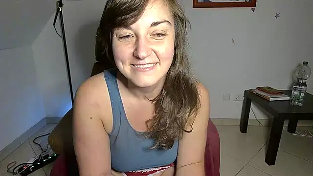 Snapshot of stunning_Rosi chatting on January 2025 05:56:01 PM stunning Rosi online show from January 2025 05:56:01 PM