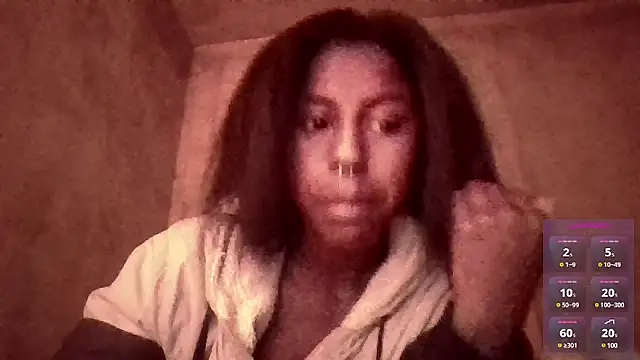 Snapshot of CoccoBele69 chatting on January 2025 07:43:01 PM CoccoBele69 online show from January 2025 07:43:01 PM