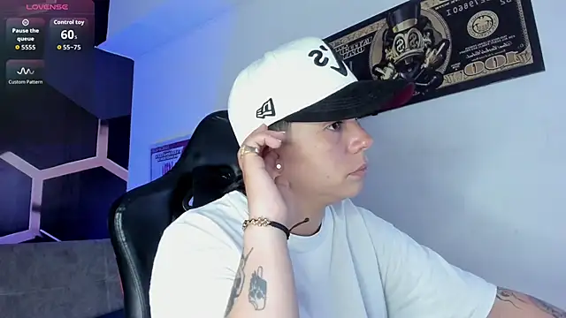 AbbySmiitth  online show from October 2025 07:14:02 PM