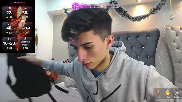 Snapshot of MrWilliseo chatting on January 2025 07:49:02 PM MrWilliseo online show from January 2025 07:49:02 PM