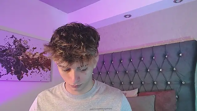 Snapshot of MrWilliseo chatting on September 2025 02:06:01 AM MrWilliseo online show from September 2025 02:06:01 AM