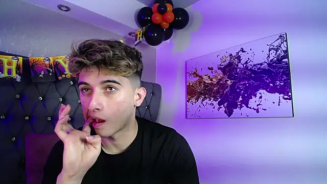 Snapshot of MrWilliseo chatting on October 2025 01:34:01 PM MrWilliseo online show from October 2025 01:34:01 PM