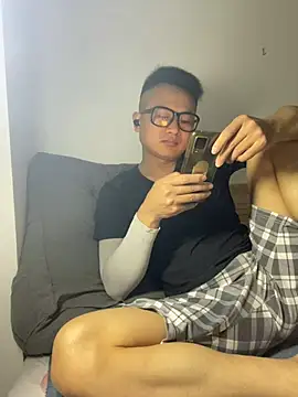 lixiaoshuai8 online show from March 2025 02:05:02 PM