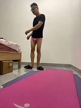 lixiaoshuai8 online show from March 2025 05:00:02 AM