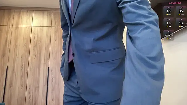 Snapshot of cute_mark chatting on February 2026 05:59:02 AM cute mark online show from February 2026 05:59:02 AM