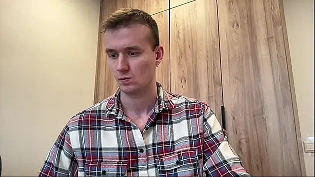 Snapshot of cute_mark chatting on March 2026 11:25:02 AM cute mark online show from March 2026 11:25:02 AM