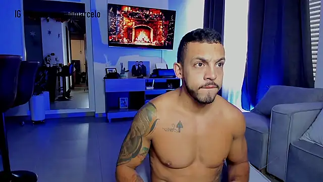 Snapshot of Maximo_Marcelo chatting on December 2024 12:04:01 PM Maximo Marcelo online show from December 2024 12:04:01 PM