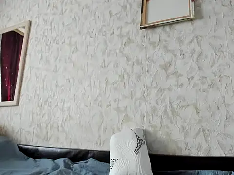 ElektraShine29 online show from April 2026 07:31:01 AM