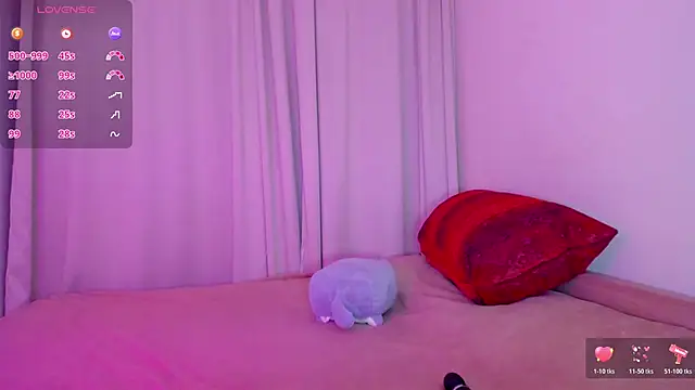 Snapshot of moonlight8_ chatting on December 2025 08:03:02 PM moonlight8 online show from December 2025 08:03:02 PM