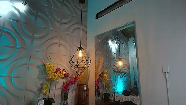 Snapshot of Venusflame__ chatting on November 2025 12:08:02 PM Venusflame online show from November 2025 12:08:02 PM