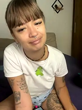 Snapshot of pepsicolacouple chatting on November 2025 12:27:02 PM pepsicolacouple online show from November 2025 12:27:02 PM