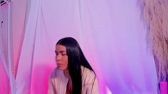 Snapshot of HayamiKioto chatting on October 2025 12:33:01 PM HayamiKioto online show from October 2025 12:33:01 PM