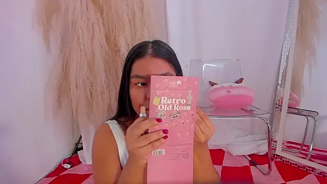 Snapshot of HayamiKioto chatting on October 2025 12:34:02 PM HayamiKioto online show from October 2025 12:34:02 PM