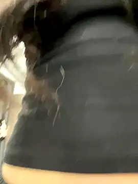 xyebobs online show from November 2025 01:23:01 PM