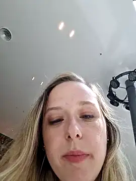 Public Katrisha online show from December 2024 05:00:01 PM