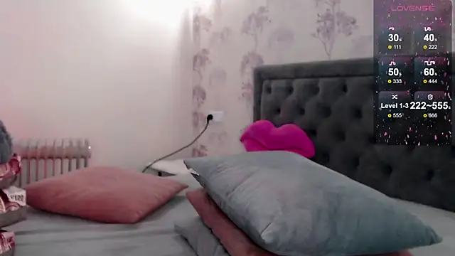 Snapshot of _Sexy-Mia_ chatting on March 2025 07:17:01 PM  Sexy-Mia  online show from March 2025 07:17:01 PM
