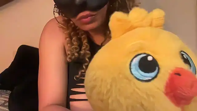 SCARLET-SANTANA online show from February 2026 10:06:01 PM