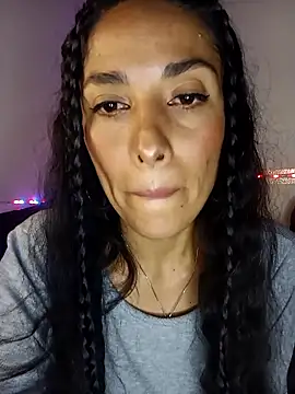 Snapshot of chloewildd_ chatting on May 2026 03:34:01 AM chloewildd online show from May 2026 03:34:01 AM