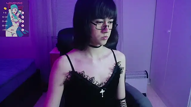 lewd pillows online show from March 2025 12:29:02 AM