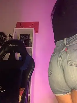 DirtyDi97 online show from June 2026 12:34:02 AM