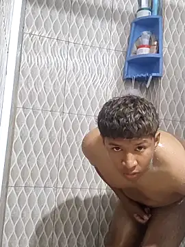 Snapshot of Tu_papi_69_ chatting on September 2025 10:13:01 PM Tu papi 69 online show from September 2025 10:13:01 PM