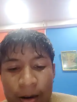 Snapshot of Tu_papi_69_ chatting on February 2026 12:18:01 AM Tu papi 69 online show from February 2026 12:18:01 AM