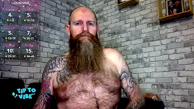 Ice mannHH online show from December 2024 10:02:02 PM