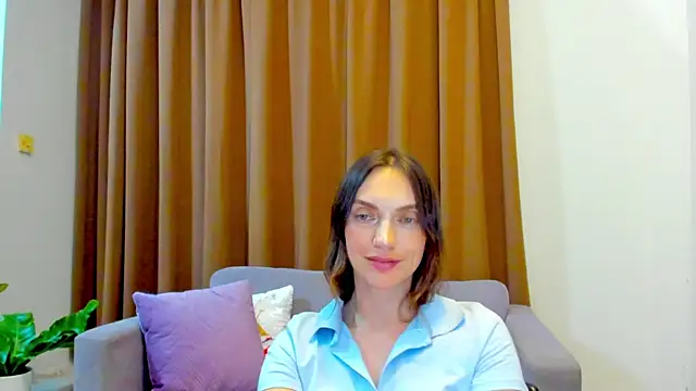 LovelyeeMia online show from October 2025 11:11:01 AM