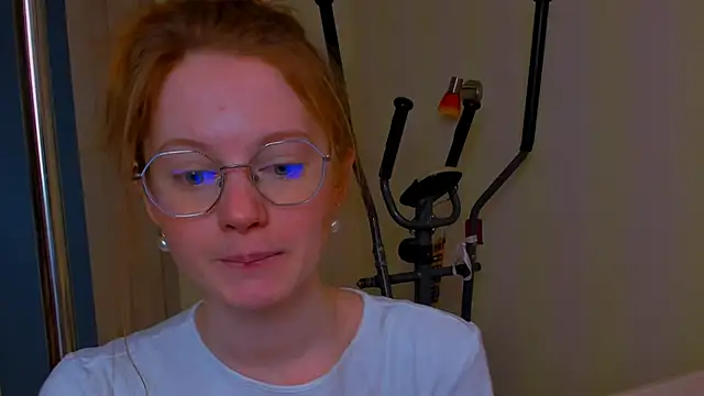 Snapshot of Fire_Luna chatting on February 2026 05:34:02 AM Fire Luna online show from February 2026 05:34:02 AM