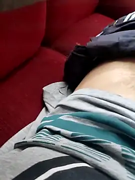 Snapshot of Juliano69xv chatting on November 2025 12:59:02 PM Juliano69xv online show from November 2025 12:59:02 PM