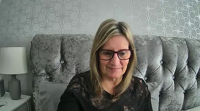 Snapshot of Additive_Mature_Linda chatting on January 2025 11:45:02 AM Additive Mature Linda online show from January 2025 11:45:02 AM